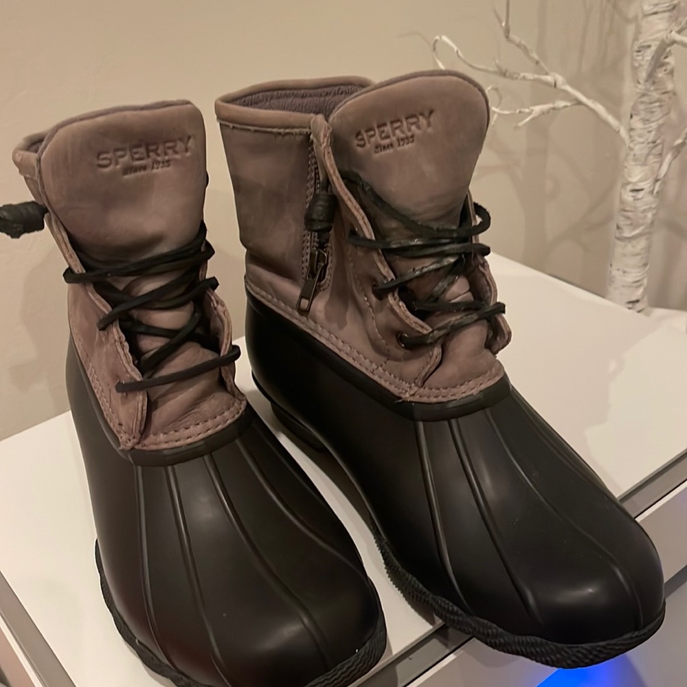 Sperry Black and Gray Women's Boots